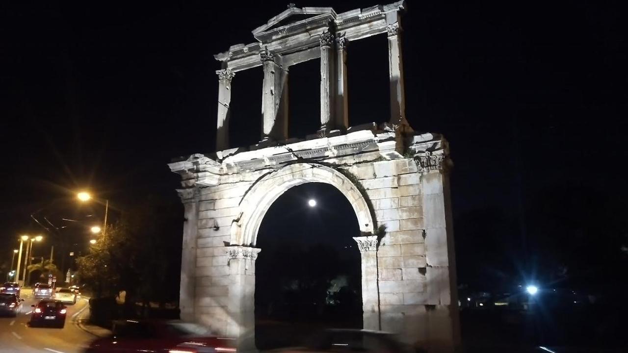 Parthenon And Syntagma Square View Apartment Ateny Zewnętrze zdjęcie