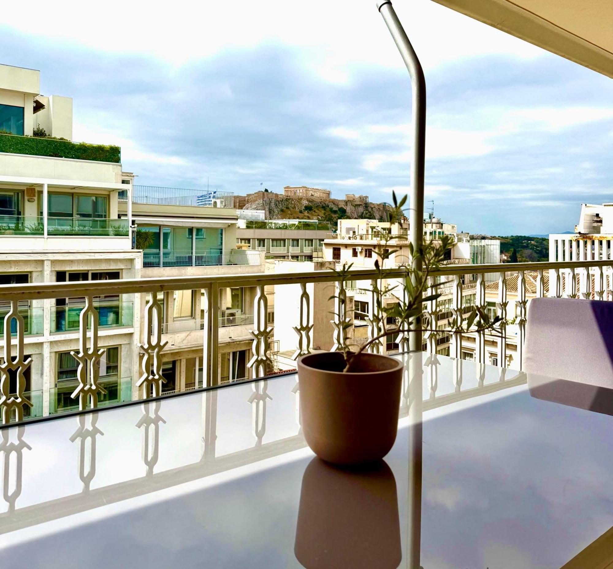 Parthenon And Syntagma Square View Apartment Ateny Zewnętrze zdjęcie